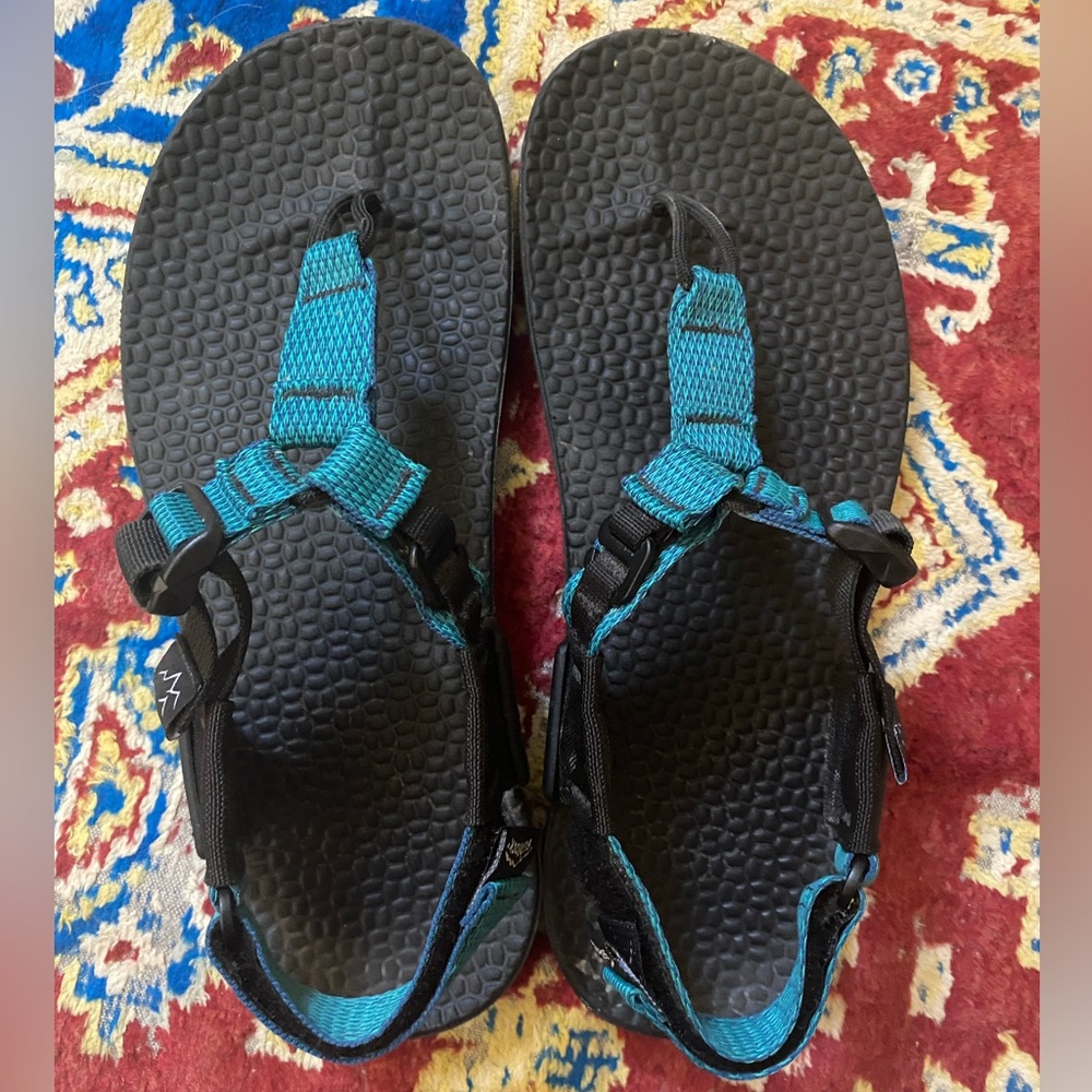 SOLD* Bedrock Teal Unisex Sandals Women’s 8 Men’s 7